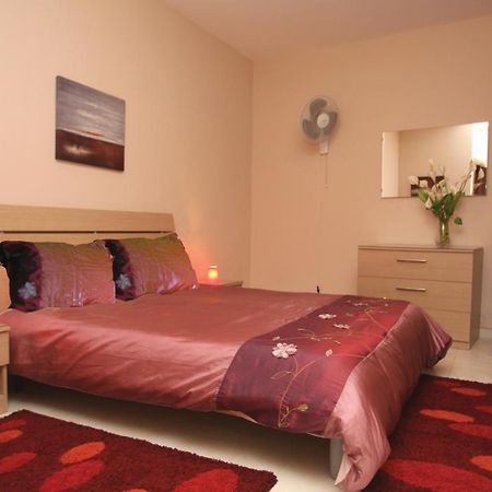 Fully Airconditioned Apartment In The Heart Of Malta Zebbug  Exterior photo